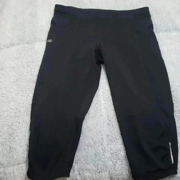 Athleta Capri Set - Picture 2 of 10